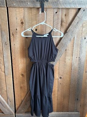 Black summer dress girl 12